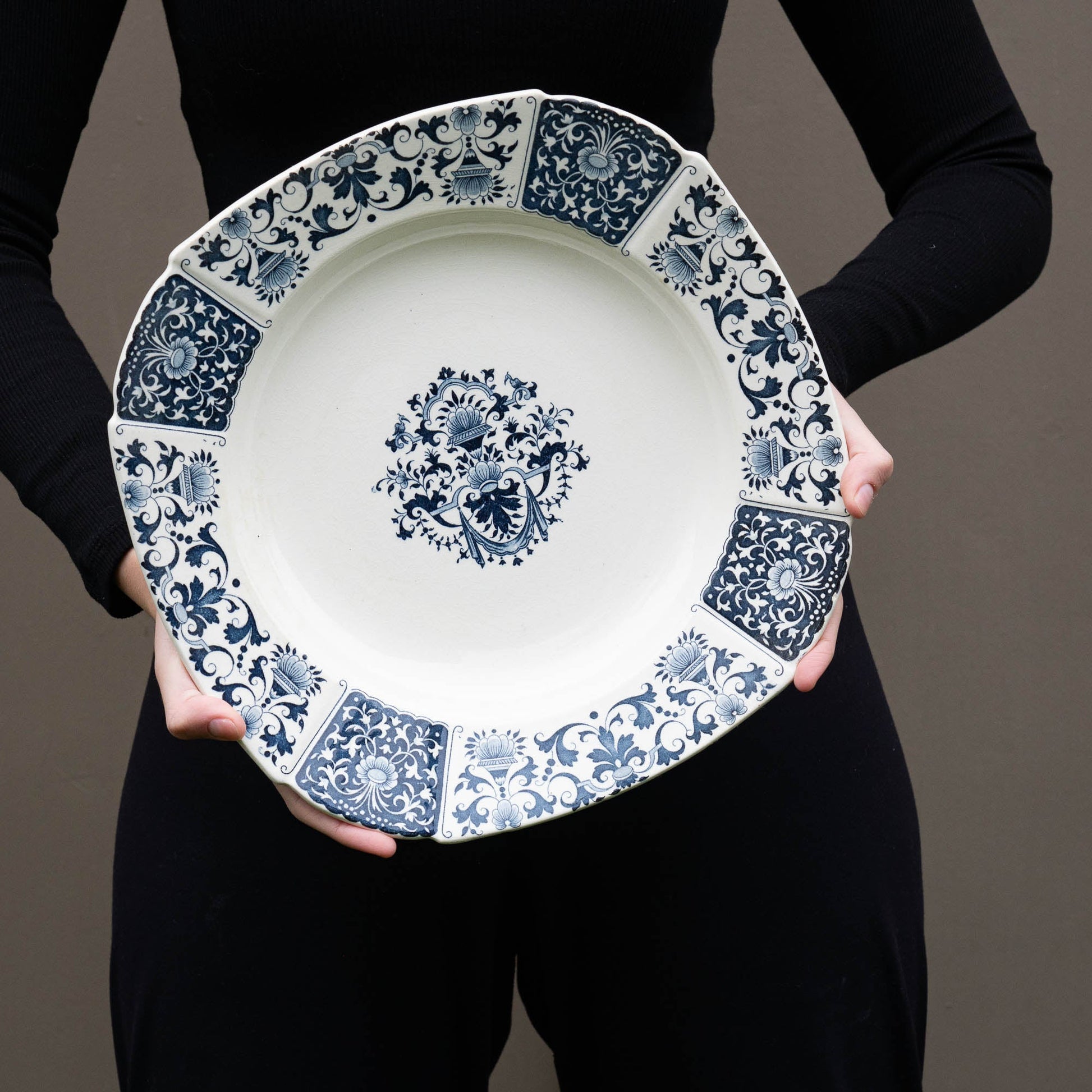 Vintage Blue & White Serving Platter - A 1150 - Gien - c1940s - Serving Plate - The Vintage Tales