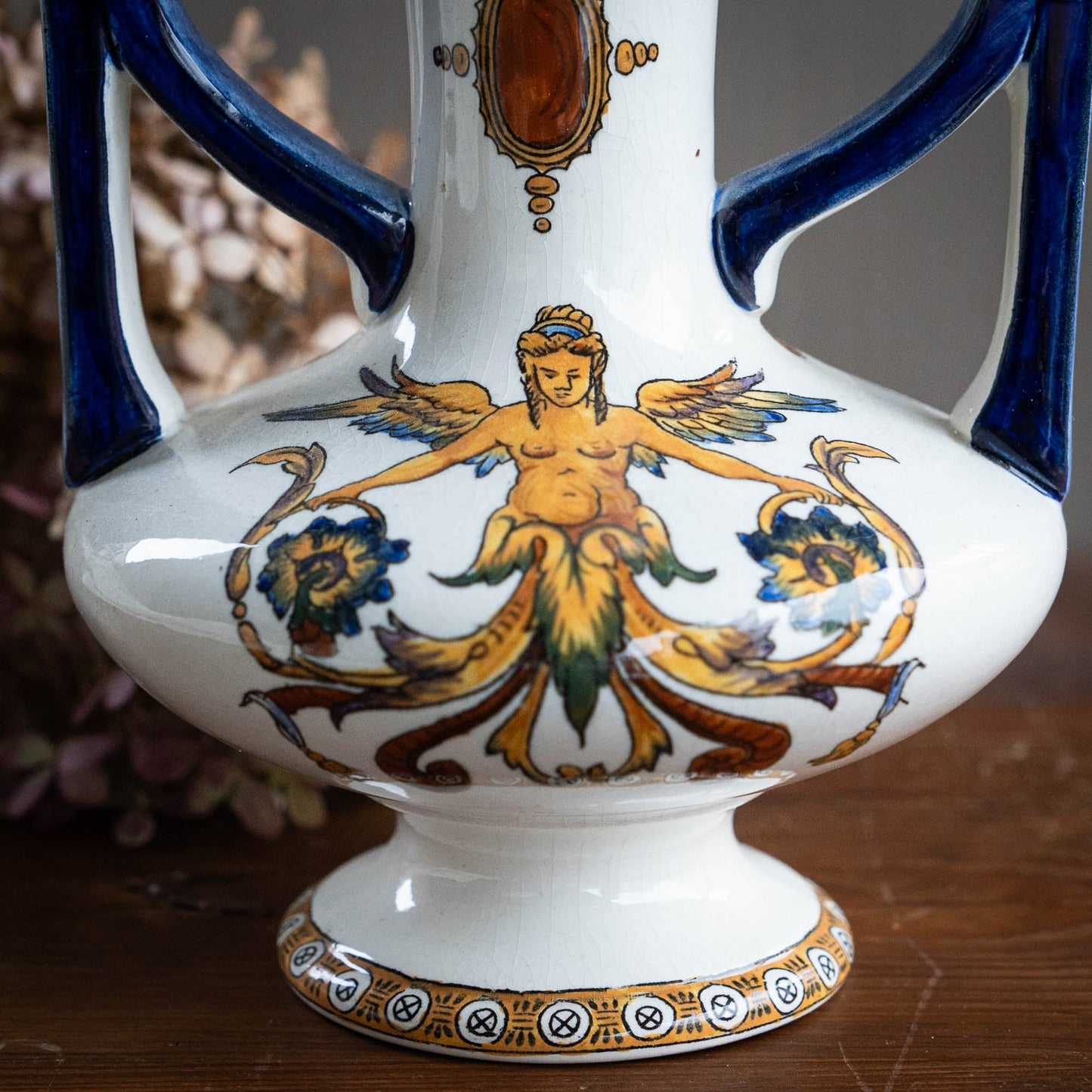 Vintage Polychrome Vase "Renaissance" with Double Blue Handles - Gien - 1950s - The Vintage Tales